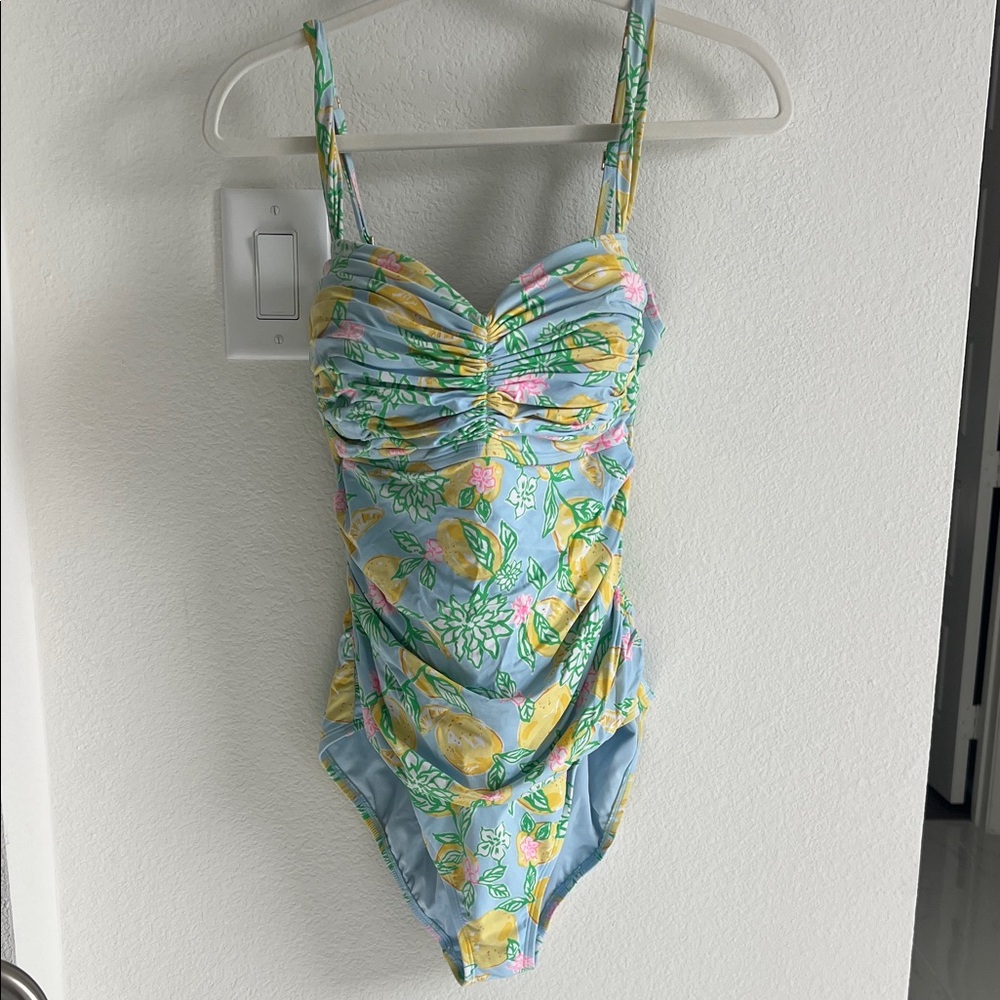 Lilly Pulitzer Floral Ruched one piece swim suit. Excellent condition. Size 14